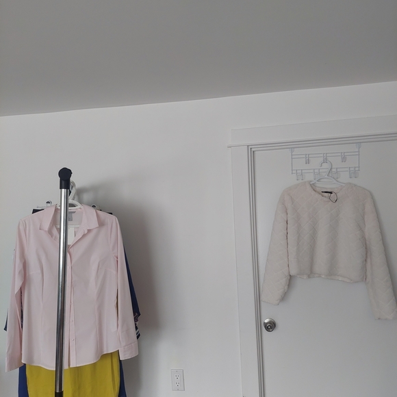 H&M Soft Pink Collared Shirt - Picture 3 of 3